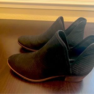 Lucky Brand Women’s Bailey Ankle Boot 7 1/2